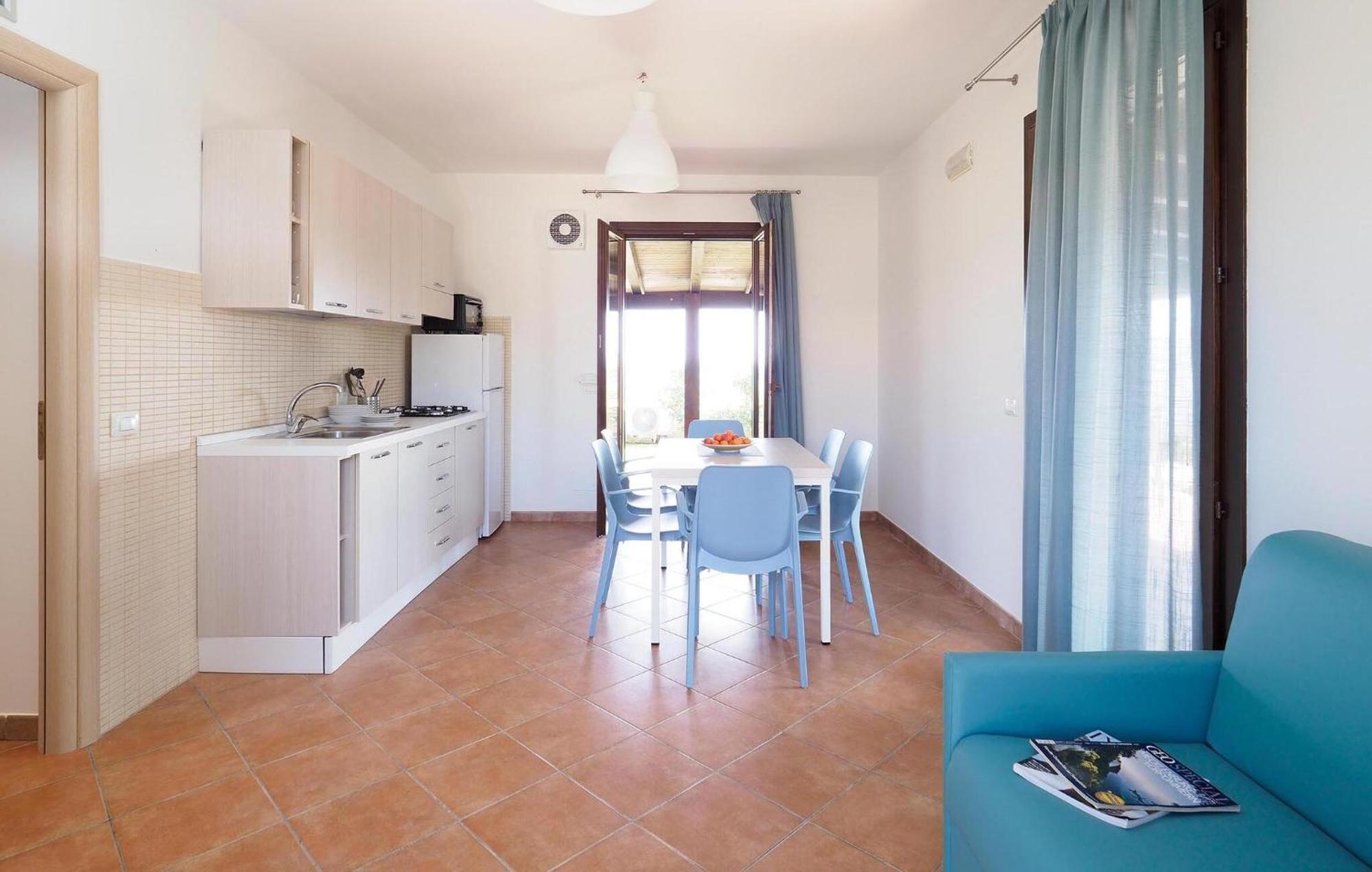 Lovely Home In Marina Di Modica With Kitchenette Buitenkant foto