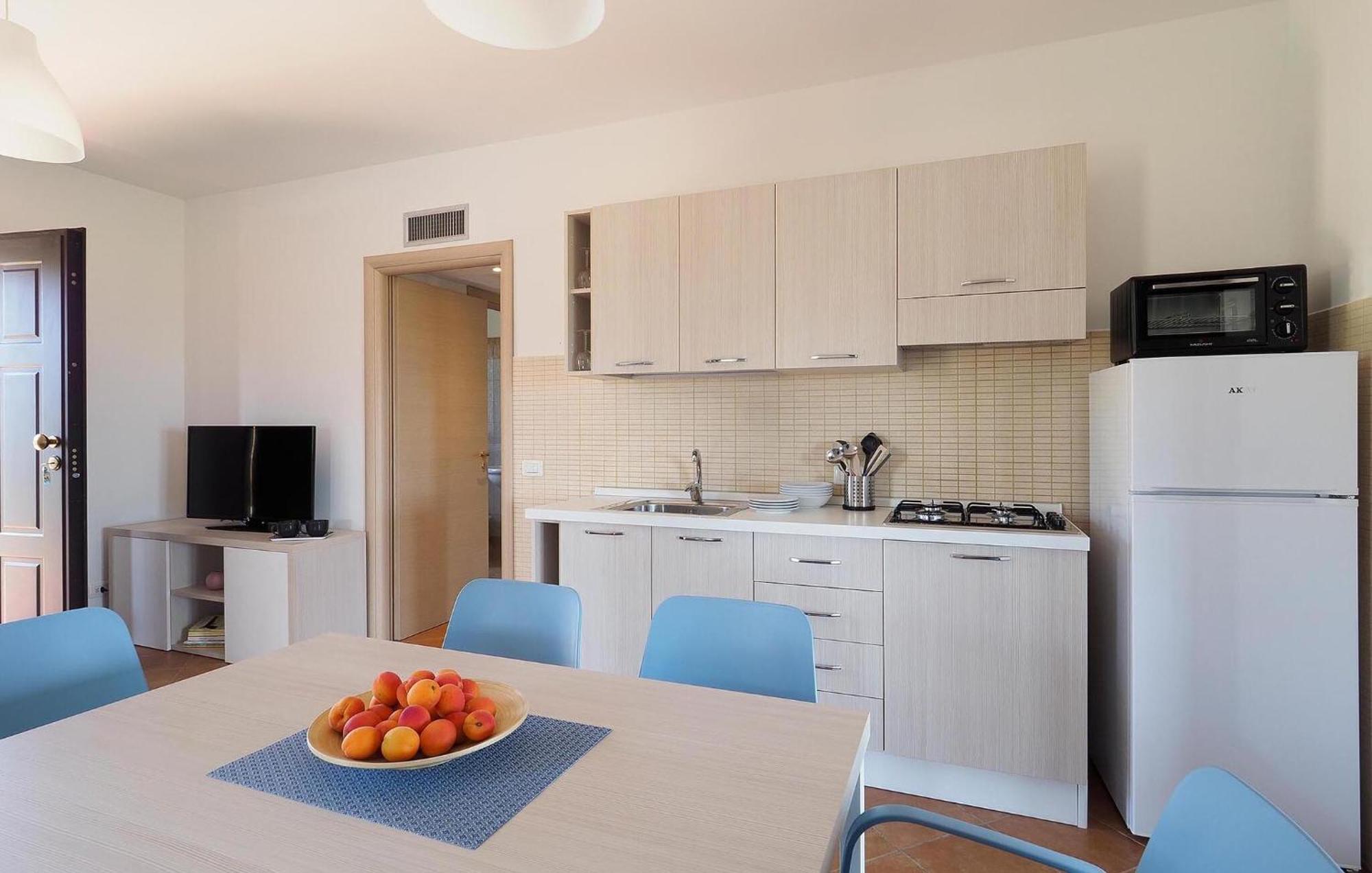 Lovely Home In Marina Di Modica With Kitchenette Buitenkant foto